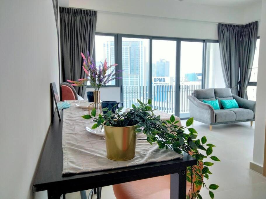 Colony Residence Klcc By Homebrickz クアラルンプール エクステリア 写真